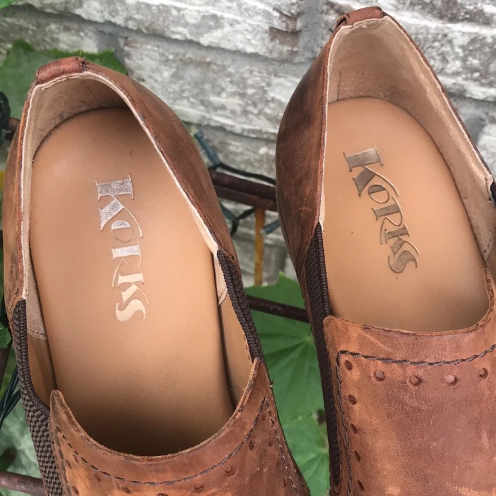 💙Korks Gertrude Distressed leather Bootie